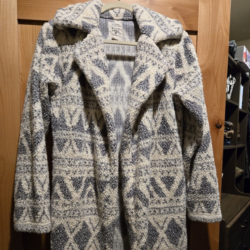 Billabong Women's Gray and Cream Teddy Coat